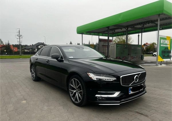 Volvo S90 cena 95940 przebieg: 175000, rok produkcji 2018 z Toruń małe 37